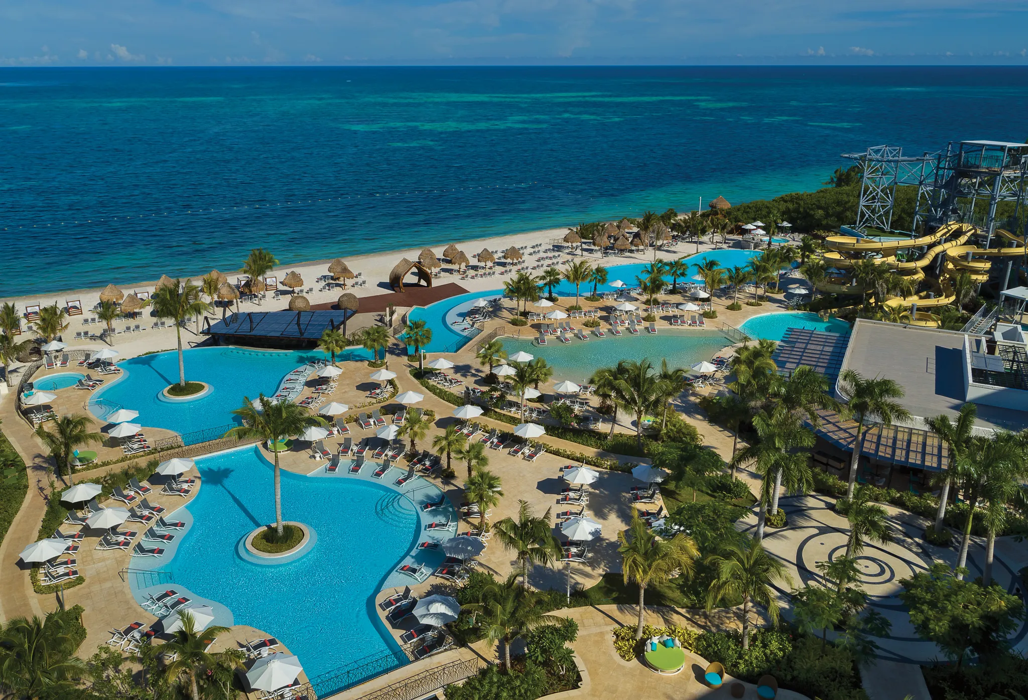 Hoteles Dreams y Secrets en el Caribe