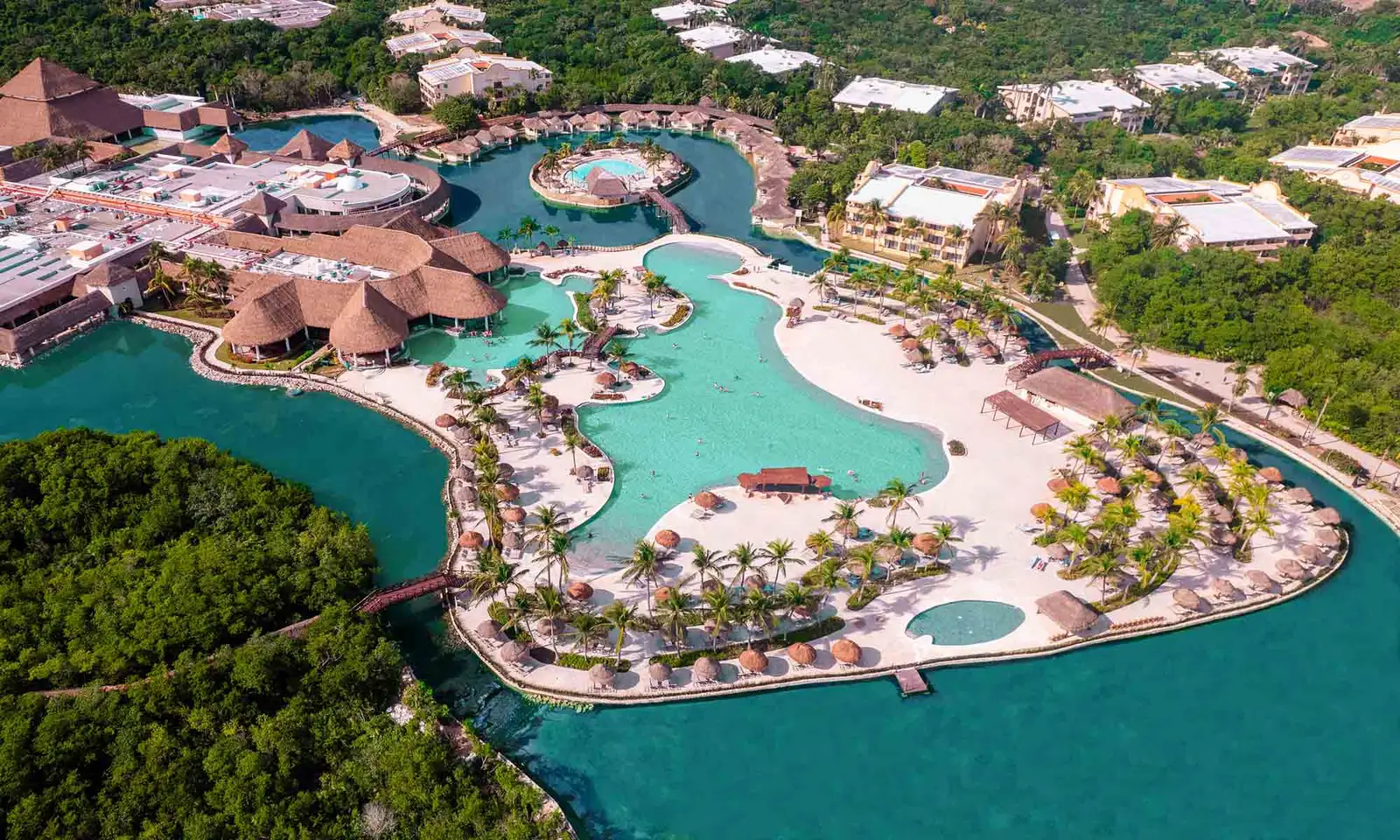 Grand Palladium White Sand Resort & Spa